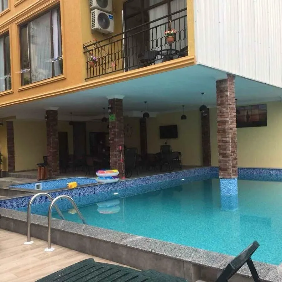 Sandro Hotel Batoemi
