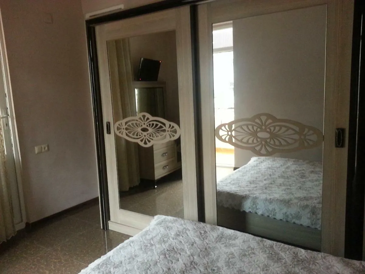 Sandro Hotel Batoemi